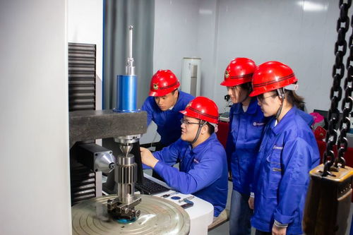 申請(qǐng)發(fā)明專利20余項(xiàng)揚(yáng)大科研團(tuán)隊(duì)研發(fā)新型風(fēng)機(jī)吊裝系統(tǒng)