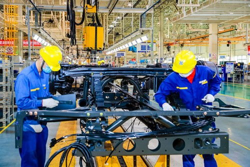 徐工發(fā)布21款新能源產(chǎn)品，加速重卡換電與汽輪機(jī)技術(shù)革新